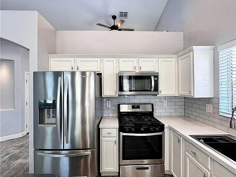 3544 Cupecoy Point Ave — Photo 6