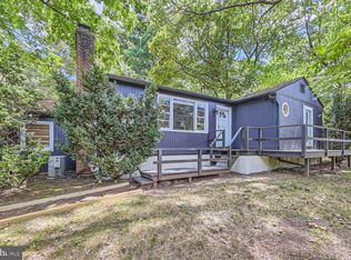 106 E Deer Park Dr, Gaithersburg, MD