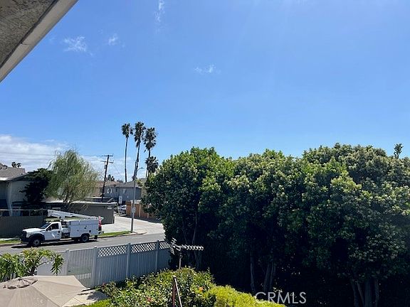 2nd image of 2869 Mendoza Dr APT D