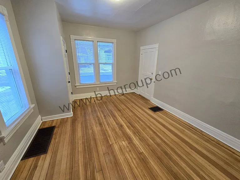6527 18th Ave — Photo 11