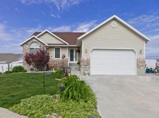 2356 S Linda Way, Perry, UT 84302