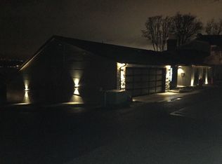 729 N Stadium Way, Tacoma, WA 98403