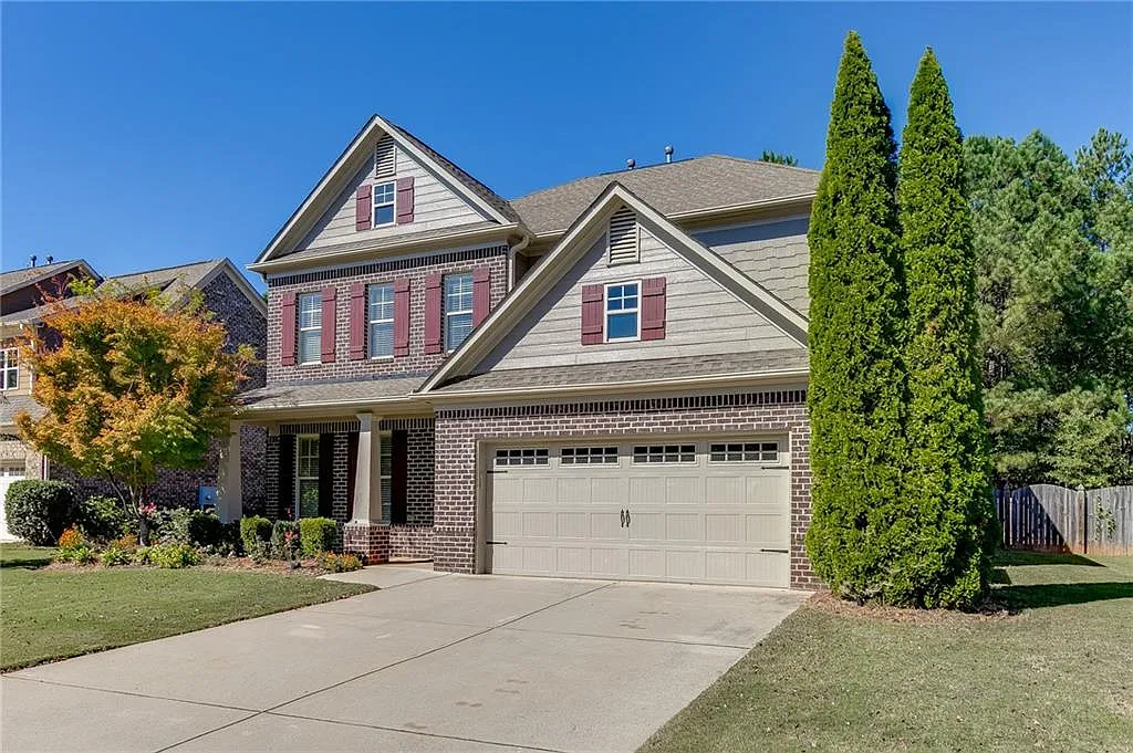 4 bed, 2.5 bath, 2841 sqft, $3,000 — Photo 3
