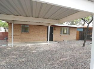 1611 E Blacklidge Dr, Tucson, AZ 85719