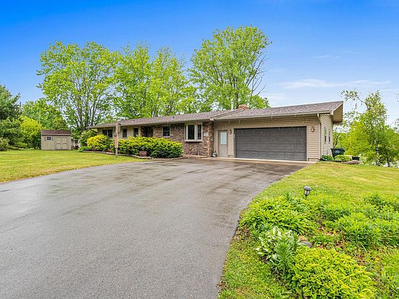 2nd image of 8081 Carmen Ave
