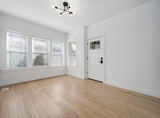 2836 W 40th St #1, Chicago, IL 60632