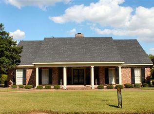 530 Hillcrest Cir, Cleveland, MS 38732