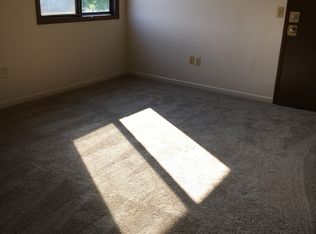 4049 Orchard Dale Dr NW APT 12, Canton, OH 44709