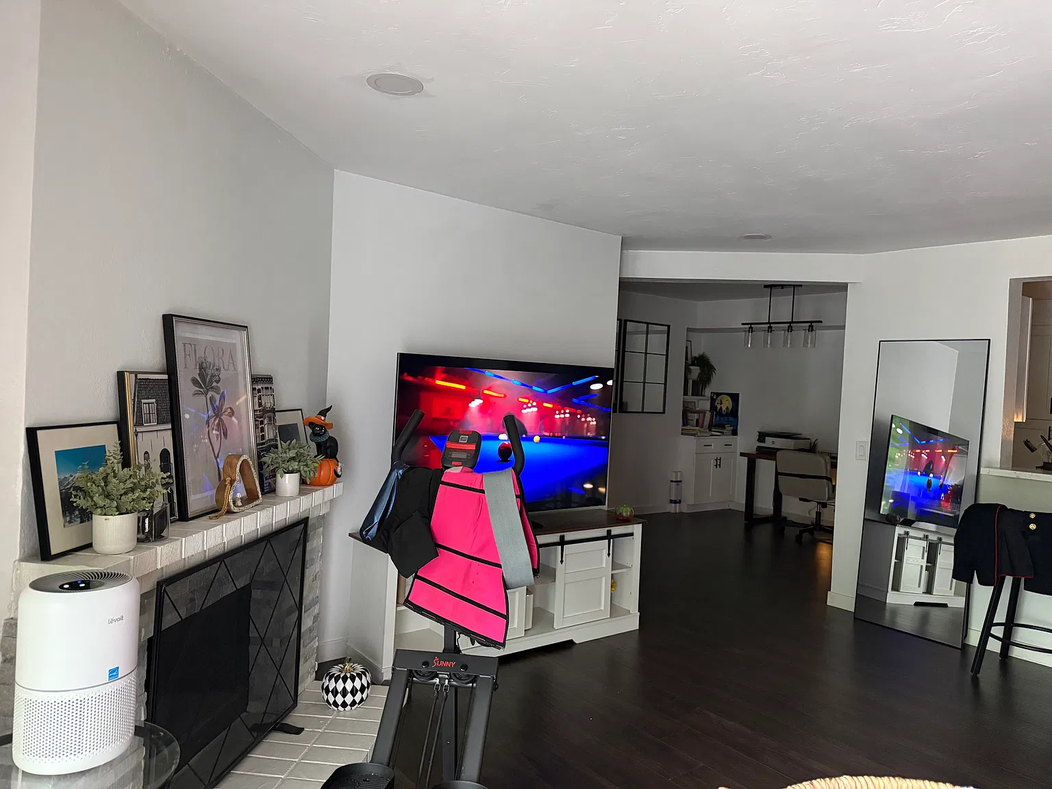 2 bed, 1178 sqft, $3,100 — Photo 1