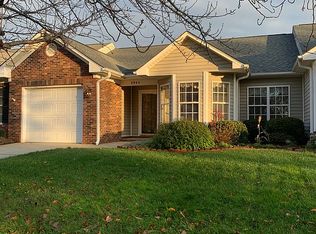 2942 Governors Ct, Mebane, NC 27302