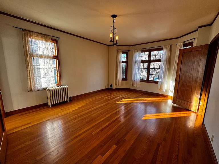 1418 Central Ave #19 — Photo 3