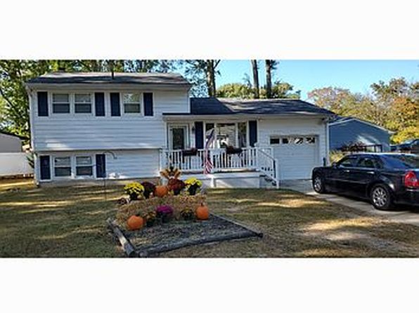 215 Old Mill Dr