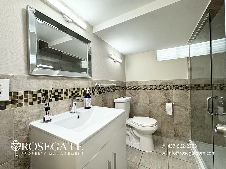 40 Chryessa Ave #2 — Photo 10