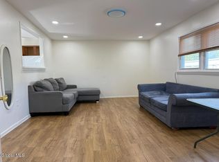 442 Spring St #1F, Albany, NY 12203