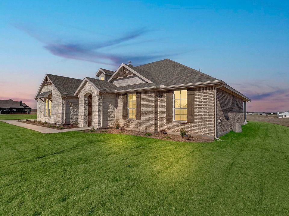 1st image of 226 Lonicera Ln