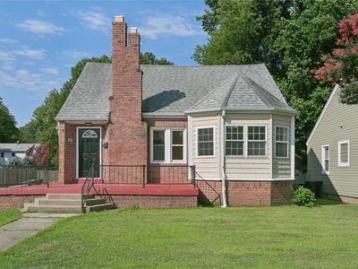 65 Locust Ave, Hampton, VA, 23661