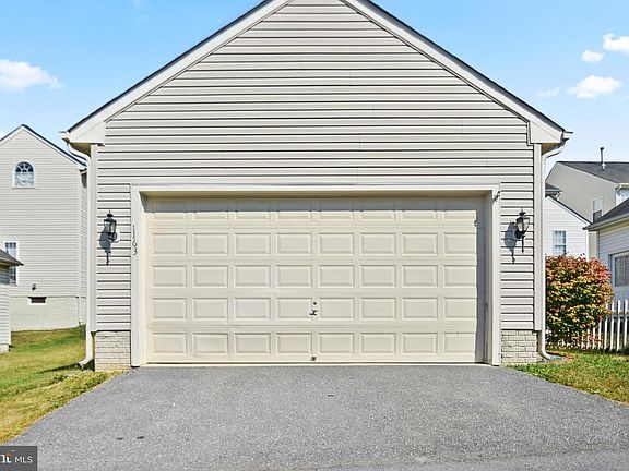 4th image of 1163 Fairfax St