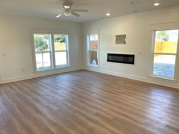 4th image of 115 Fletcher Way