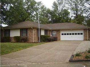 4710 Leah Dr, Evansville, IN 47711