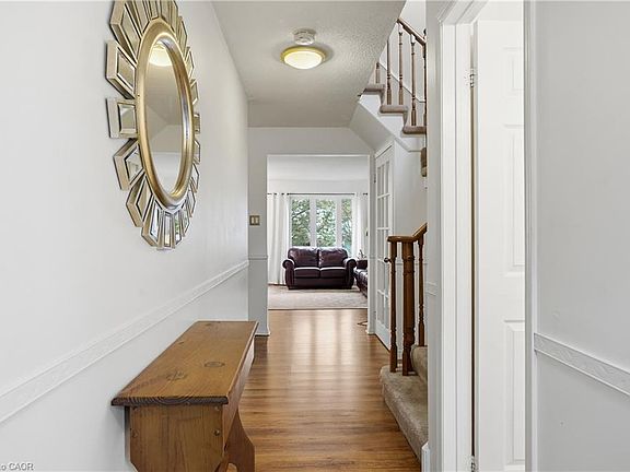 4th image of 79 Braeheid Ave #6