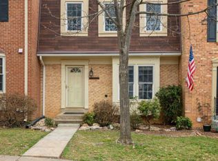 7902 Birchtree Ct, Springfield, VA 22152
