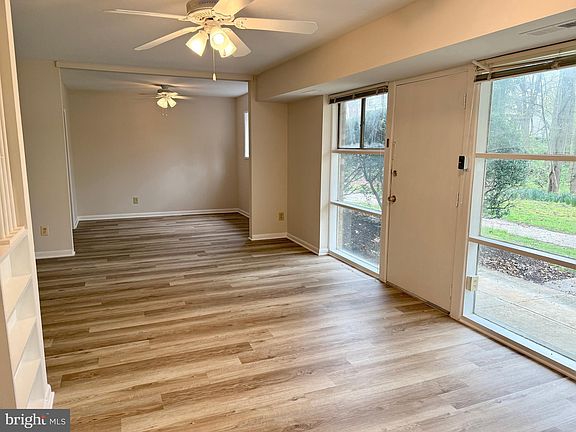 5th image of 4201 Americana Dr APT 11