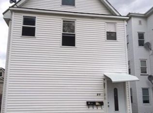21 Mott St, Worcester, MA 01604