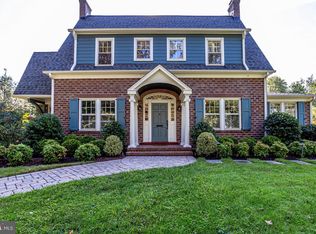 4924 Little Falls Rd, Arlington, VA 22207