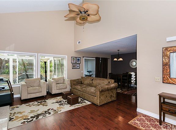 5th image of 15038 Dogwood Ln