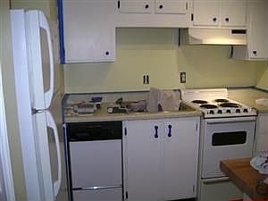 4th image of 123 W Charlton St APT 1A