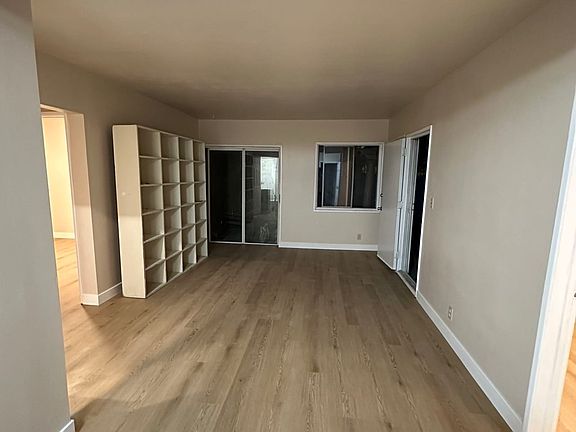 4th image of 1014 E Graves Ave