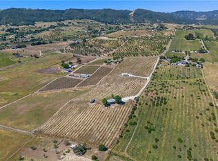 5720 Vista Serrano Way, Paso Robles, CA 93446