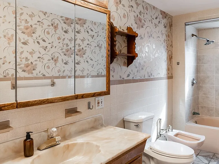26 Charnwood Rd #B — Photo 6