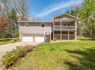 1489 Pleasant Valley Rd, Mountain City, TN 37683