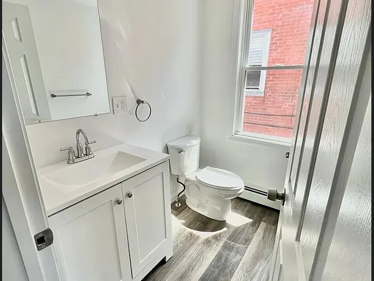 73 Brookside Ave #C — Photo 15
