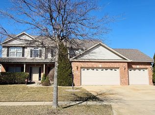 4714 Watermark Dr, Champaign, IL