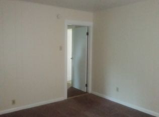 320 N Charlotte St #1, Pottstown, PA 19464