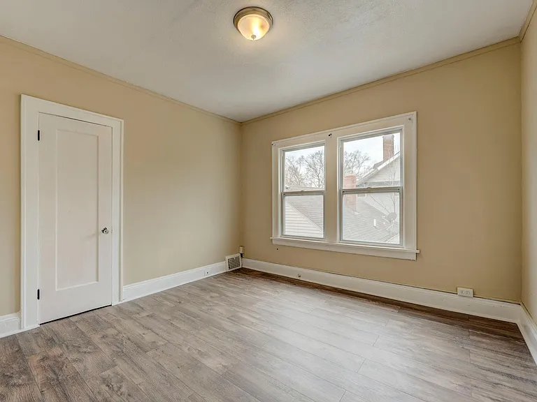 13091 Cedar Rd — Photo 28