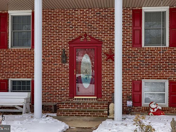 5th image of 4425 Cedarwood Dr