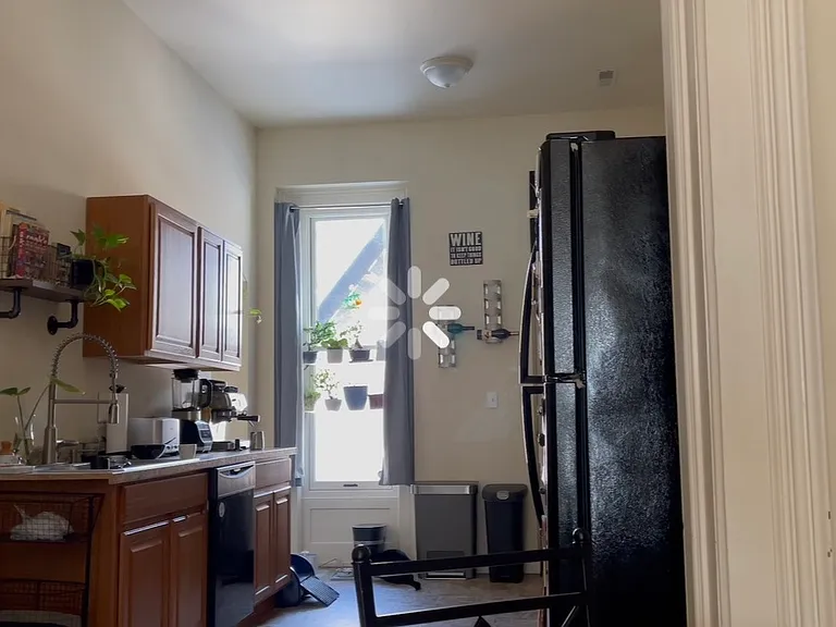 311 Clinton Ave #1 — Photo 13