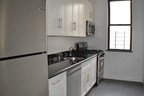 Rented by Christie Property Group | media 11
