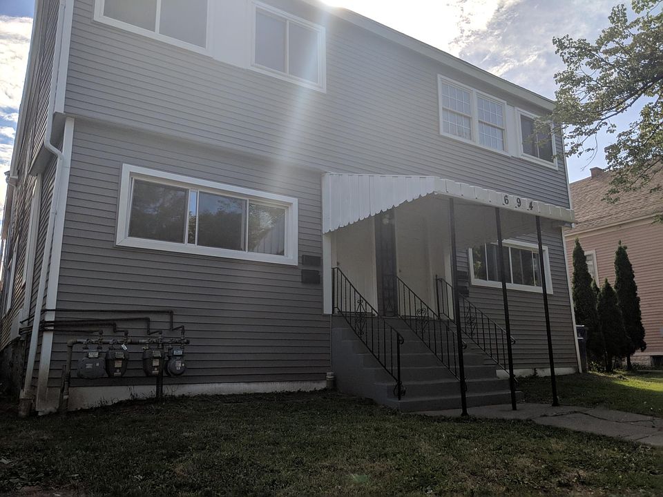 1st image of 694 West Ave #1