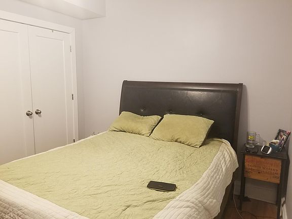 1st bedroom