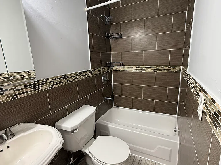 145 Park Ave #5 — Photo 13