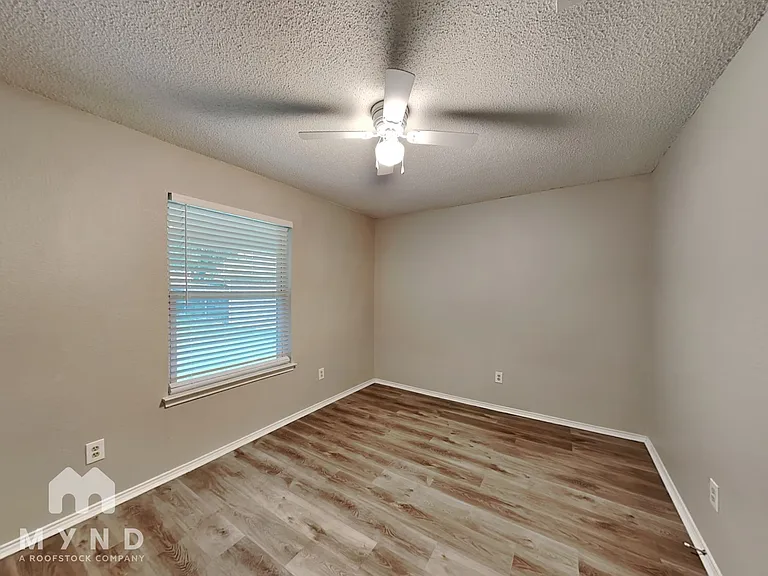 1509 Brook Forest Dr — Photo 14