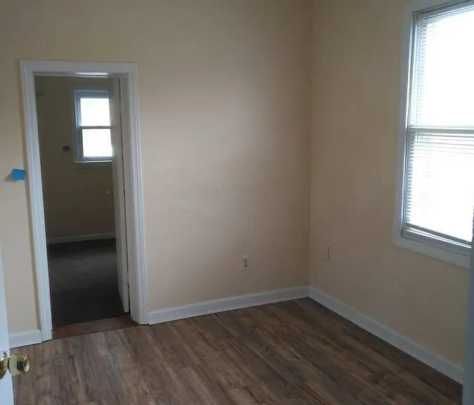2 bedroom