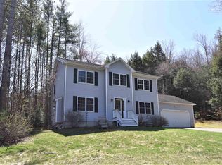 49 Windy Pines Dr, Huntington, VT 05462