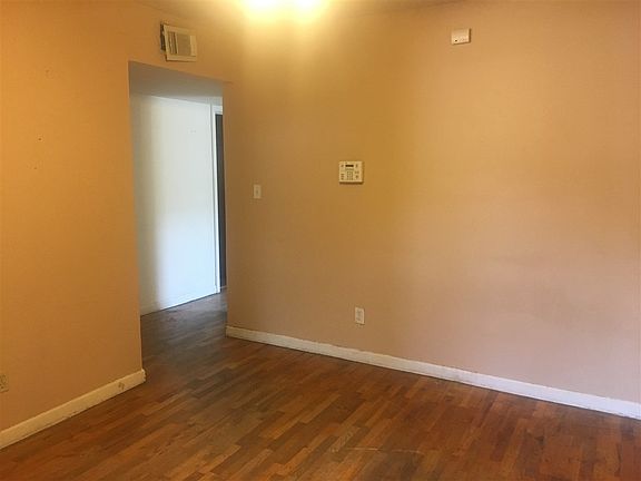 5th image of 1721 N Missouri Ave