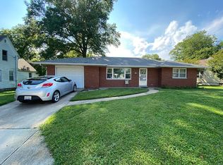 407 S Oak St, O'Fallon, IL
