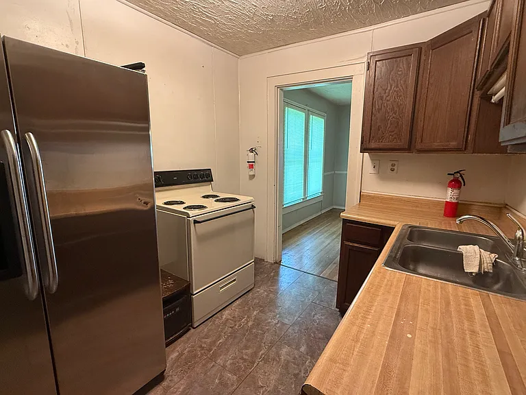 4216 Lloyd St #1 — Photo 10
